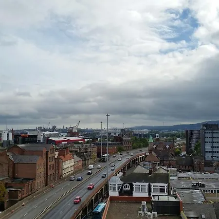 The Grand Astoria Hotel 2*