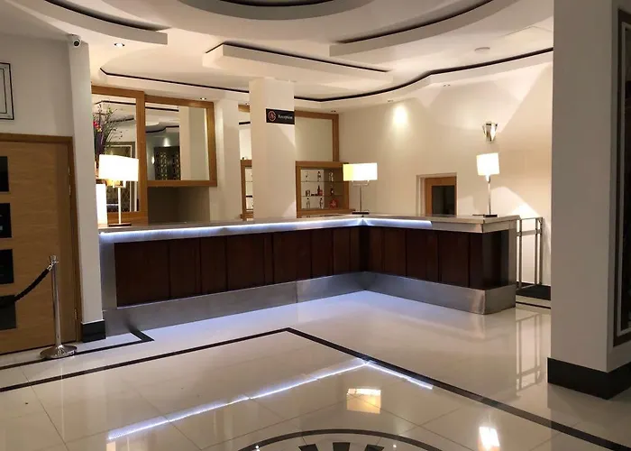 The Grand Astoria Hotel 2*