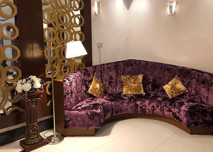 Hotel The Grand Astoria